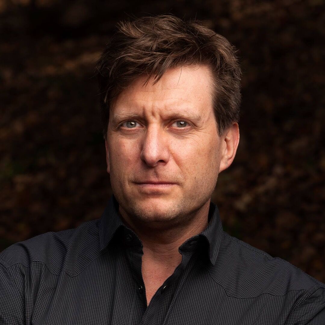 Portrait of author Daniel Palmer